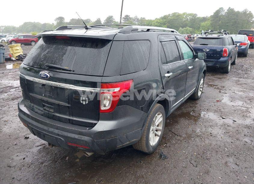 Photo 4 of 2013 Ford Explorer XLT (VIN 1FM5K7D80DGB42074)