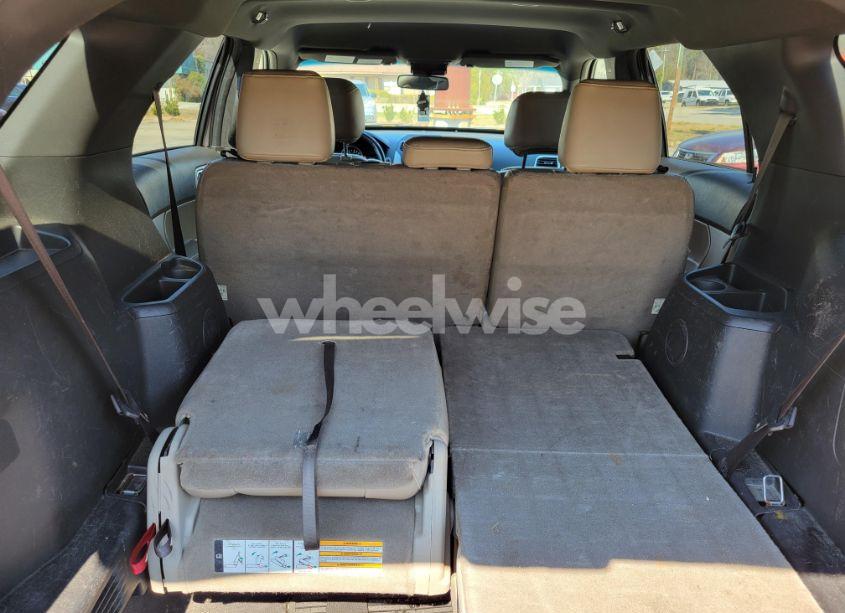Photo 11 of 2013 Ford Explorer XLT (VIN 1FM5K7D80DGB75513)