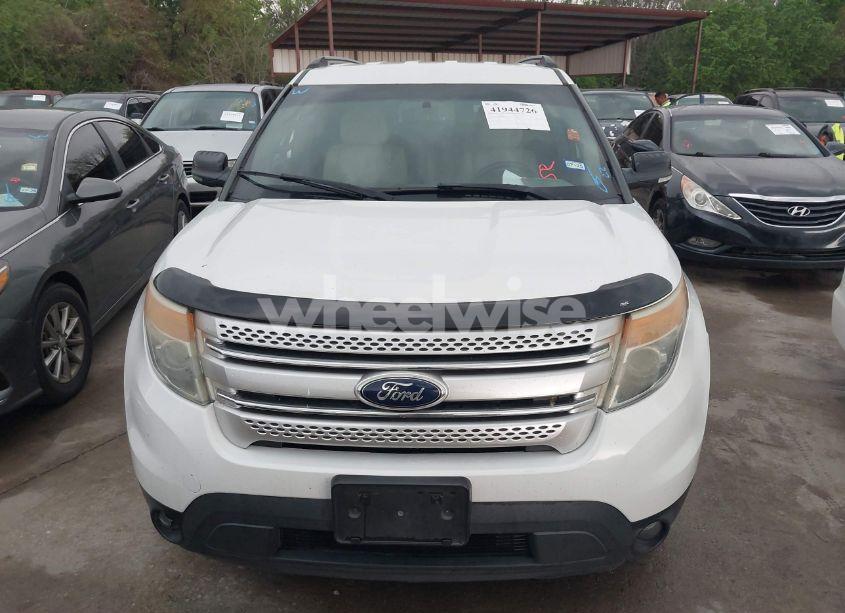 Photo 12 of 2013 Ford Explorer XLT (VIN 1FM5K7D80DGB86835)