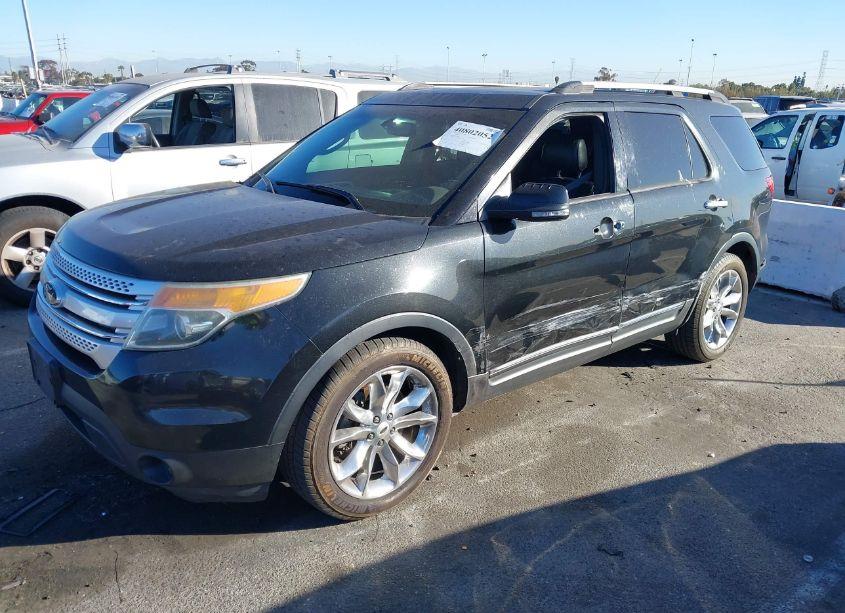 Photo 2 of 2013 Ford Explorer XLT (VIN 1FM5K7D80DGB99892)