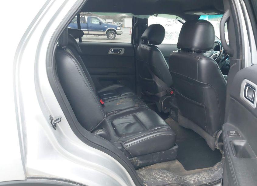 Photo 8 of 2013 Ford Explorer XLT (VIN 1FM5K7D80DGC89558)