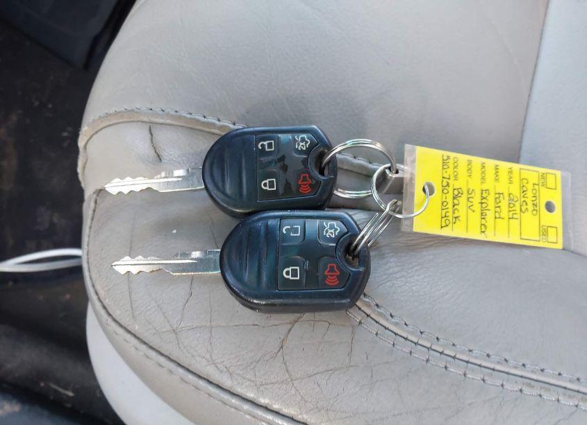 Photo 11 of 2014 Ford Explorer XLT (VIN 1FM5K7D80EGA03824)