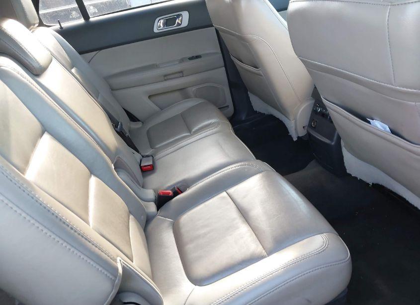 Photo 8 of 2014 Ford Explorer XLT (VIN 1FM5K7D80EGA03824)