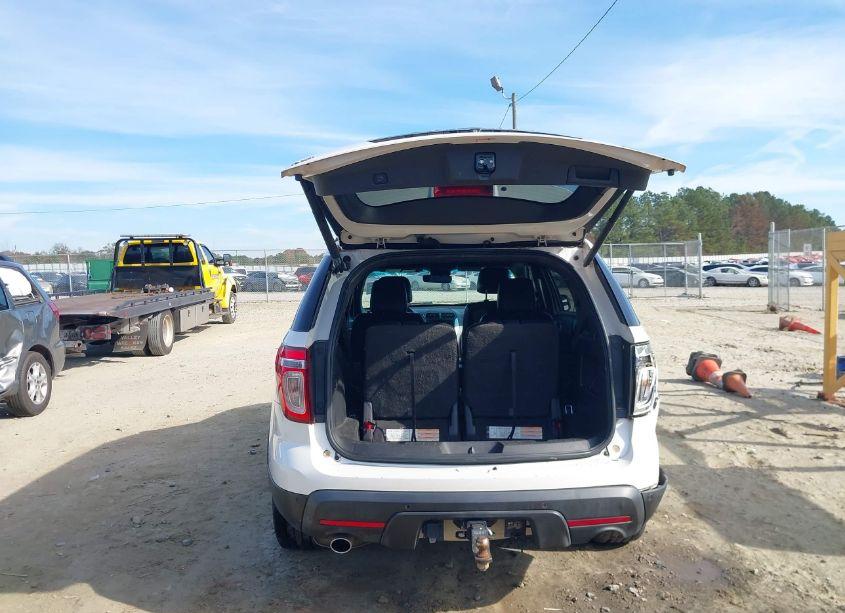 Photo 17 of 2014 Ford Explorer XLT (VIN 1FM5K7D80EGA26424)