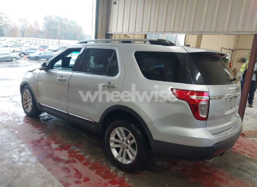 Photo 14 of 2014 Ford Explorer XLT (VIN 1FM5K7D80EGA78877)