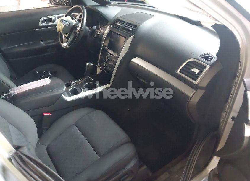 Photo 5 of 2014 Ford Explorer XLT (VIN 1FM5K7D80EGA78877)