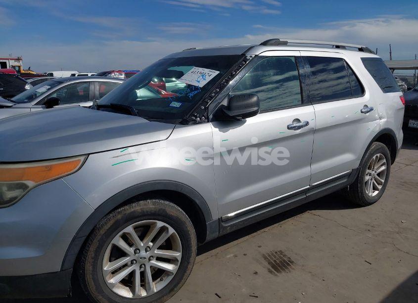 Photo 6 of 2014 Ford Explorer XLT (VIN 1FM5K7D80EGB09786)