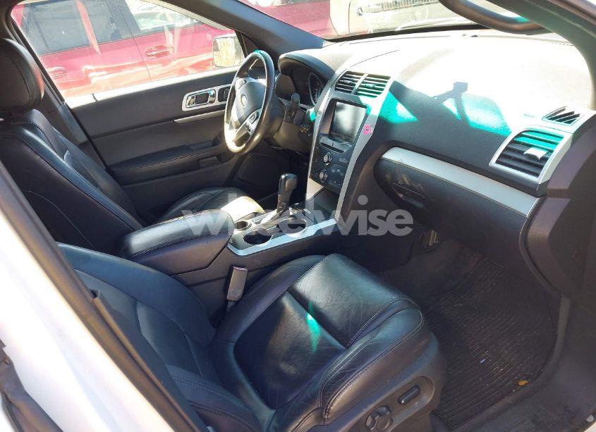 Photo 5 of 2014 Ford Explorer XLT (VIN 1FM5K7D80EGC32309)