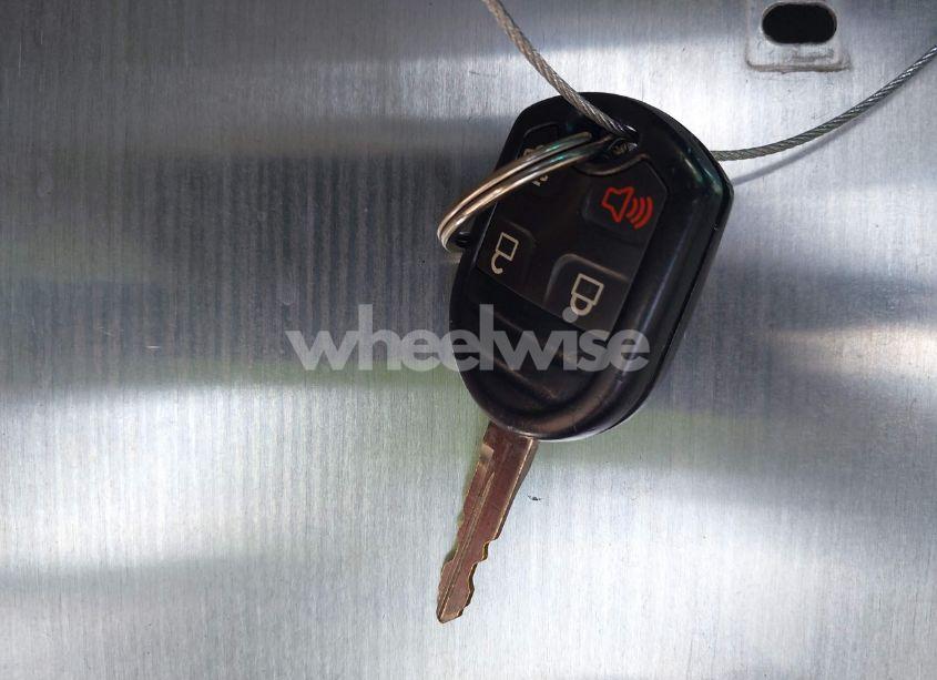 Photo 11 of 2015 Ford Explorer XLT (VIN 1FM5K7D80FGA08426)