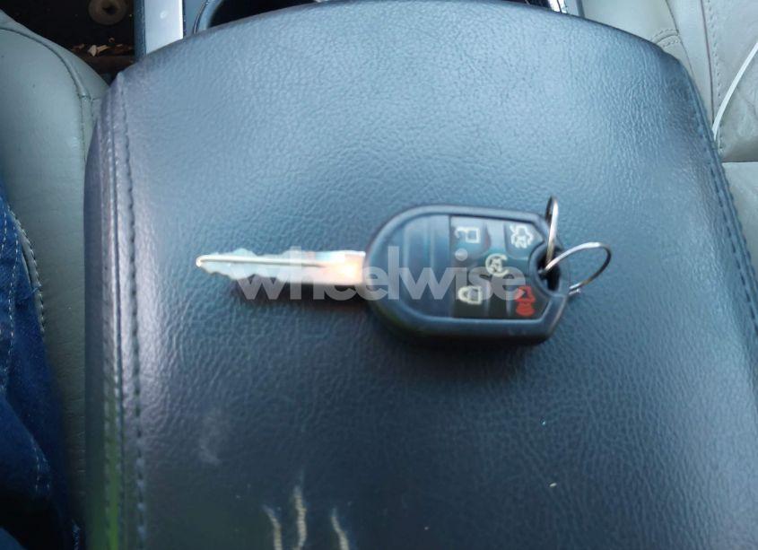 Photo 11 of 2015 Ford Explorer XLT (VIN 1FM5K7D80FGB89320)