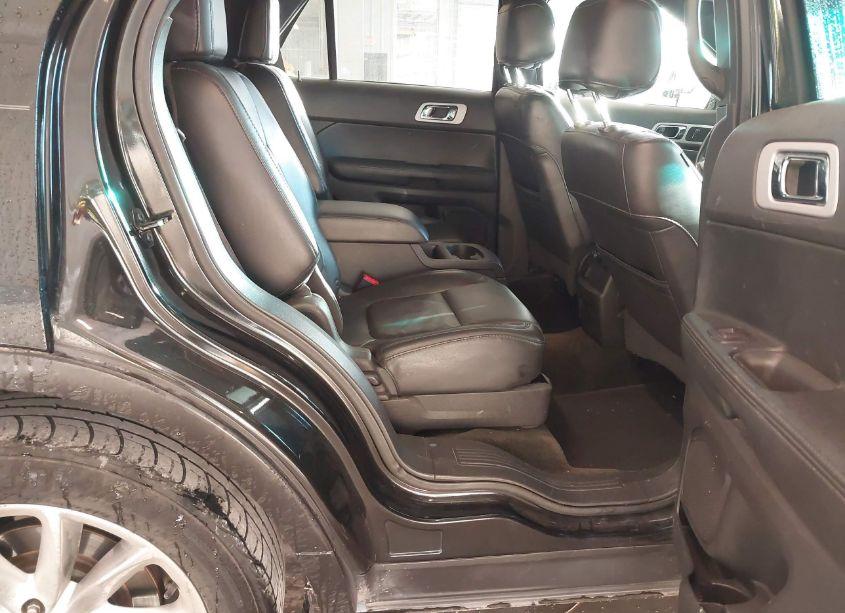 Photo 8 of 2015 Ford Explorer XLT (VIN 1FM5K7D80FGC49712)