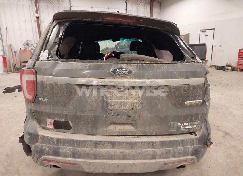 Photo 16 of 2016 Ford Explorer XLT (VIN 1FM5K7D80GGA94905)