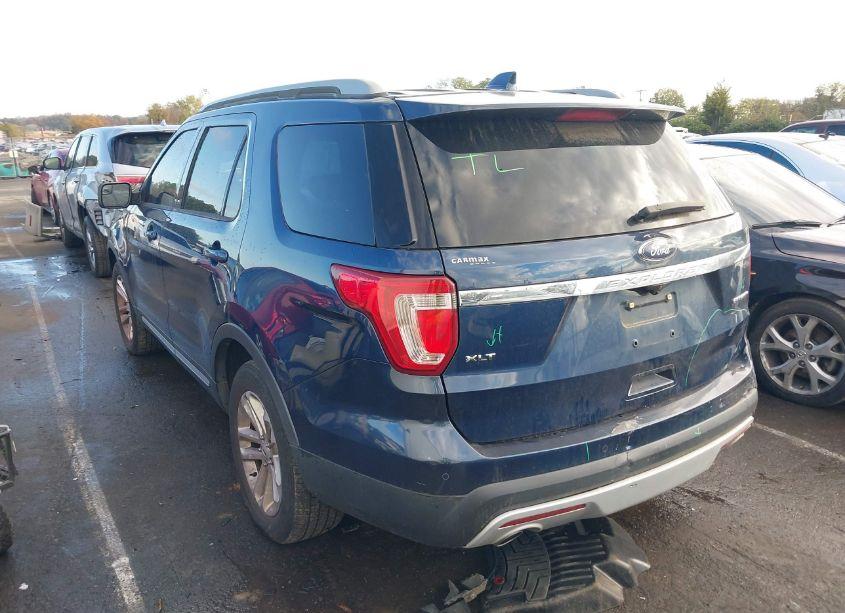 Photo 3 of 2016 Ford Explorer XLT (VIN 1FM5K7D80GGC31910)