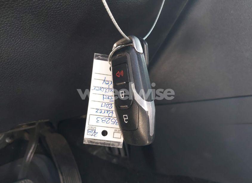 Photo 11 of 2017 Ford Explorer XLT (VIN 1FM5K7D80HGB62413)