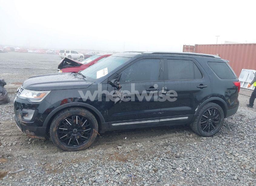 Photo 14 of 2017 Ford Explorer XLT (VIN 1FM5K7D80HGD10267)