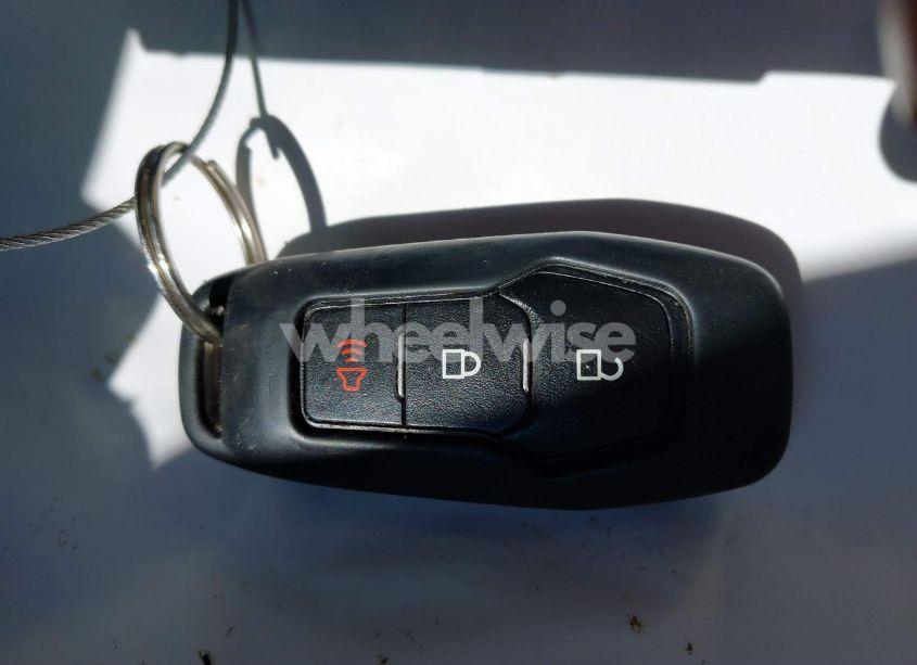 Photo 11 of 2017 Ford Explorer XLT (VIN 1FM5K7D80HGD34715)