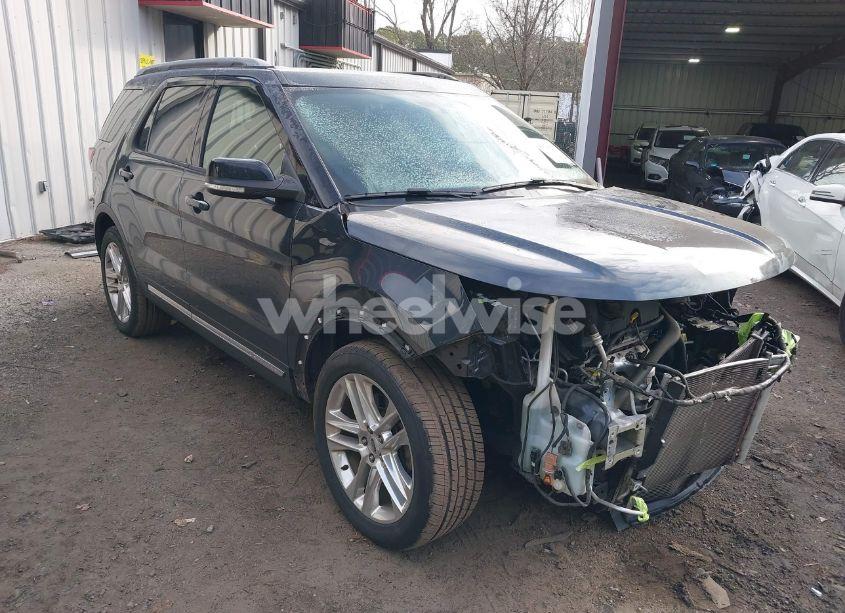 2017 Ford Explorer (VIN 1FM5K7D80HGD80240) main photo