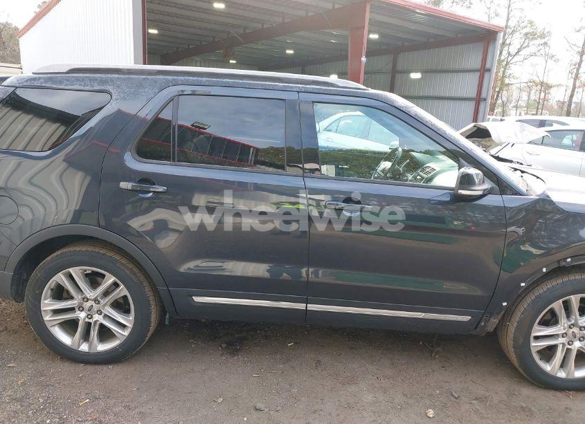 Photo 14 of 2017 Ford Explorer (VIN 1FM5K7D80HGD80240)