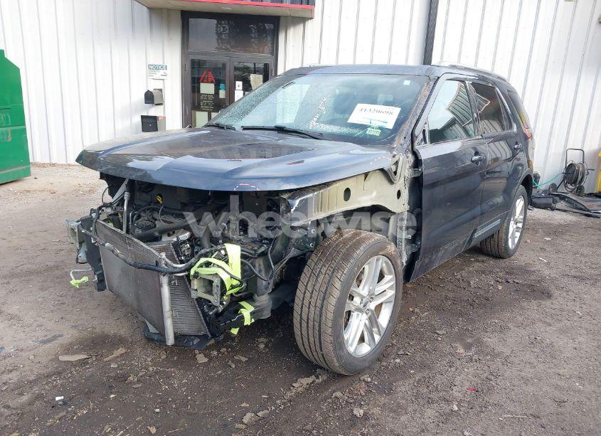 Photo 2 of 2017 Ford Explorer (VIN 1FM5K7D80HGD80240)