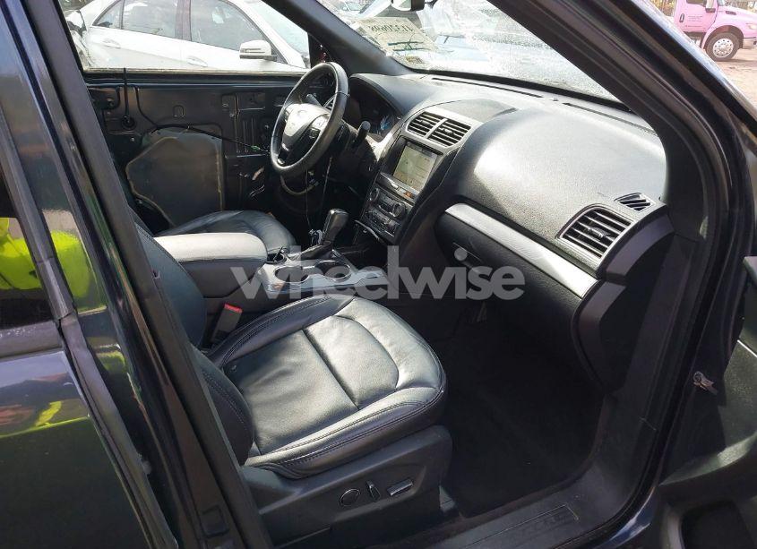 Photo 5 of 2017 Ford Explorer (VIN 1FM5K7D80HGD80240)