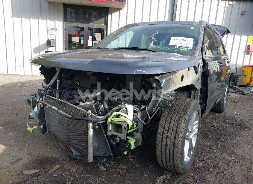 Photo 6 of 2017 Ford Explorer (VIN 1FM5K7D80HGD80240)