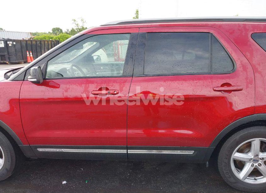 Photo 14 of 2018 Ford Explorer XLT (VIN 1FM5K7D80JGA52631)