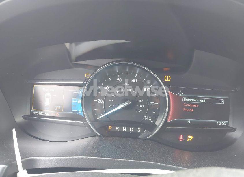 Photo 7 of 2018 Ford Explorer XLT (VIN 1FM5K7D80JGA52631)