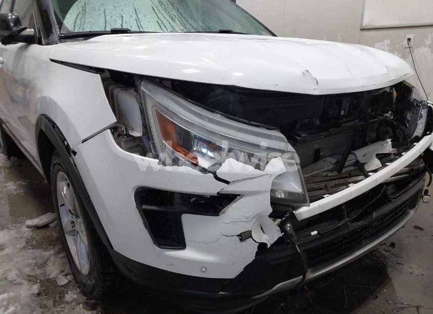 Photo 6 of 2018 Ford Explorer XLT (VIN 1FM5K7D80JGB79430)