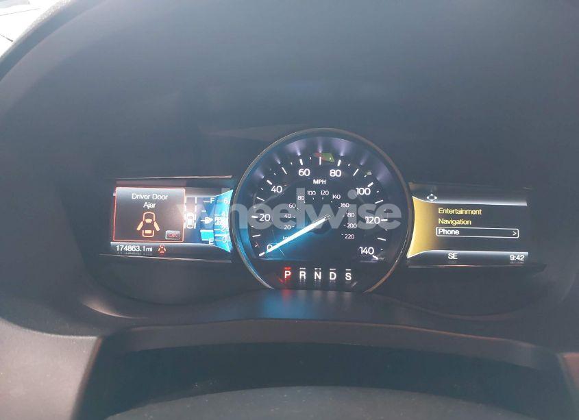 Photo 7 of 2018 Ford Explorer XLT (VIN 1FM5K7D80JGC32711)