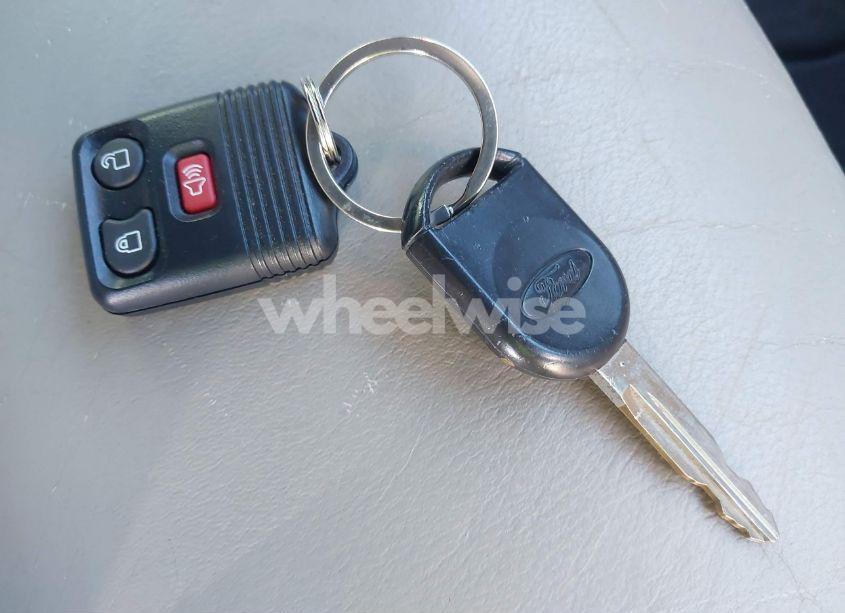 Photo 11 of 2013 Ford Explorer XLT (VIN 1FM5K7D81DGA29296)