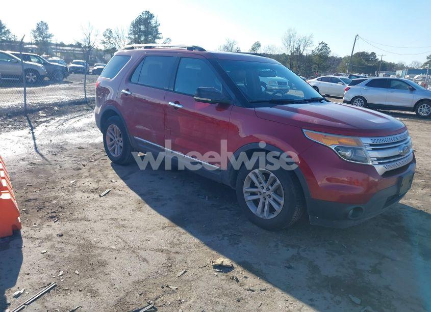 2013 Ford Explorer XLT (VIN 1FM5K7D81DGB25154) main photo