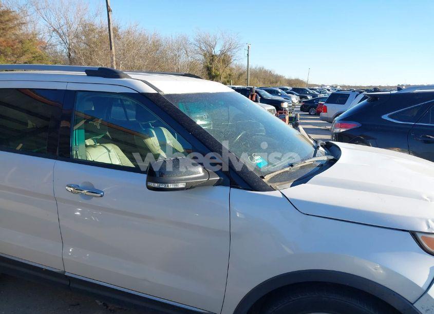 Photo 13 of 2013 Ford Explorer XLT (VIN 1FM5K7D81DGB26739)