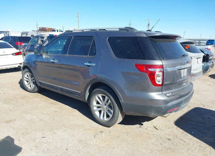 Photo 3 of 2013 Ford Explorer XLT (VIN 1FM5K7D81DGB37210)