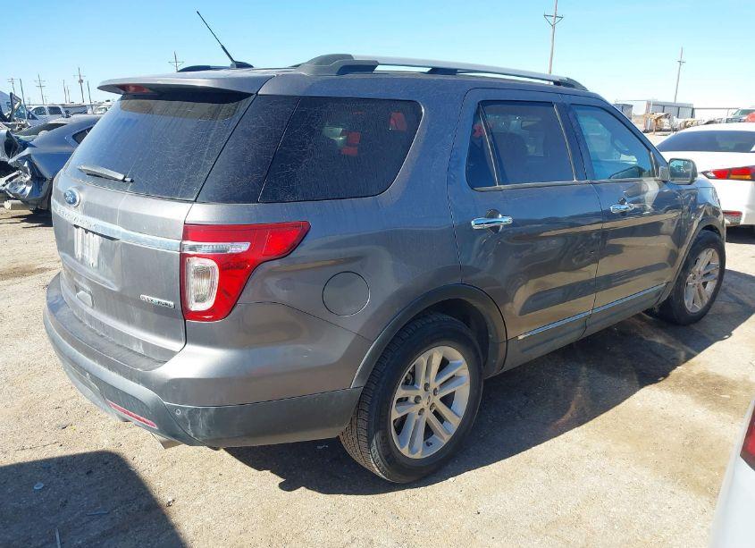 Photo 4 of 2013 Ford Explorer XLT (VIN 1FM5K7D81DGB37210)