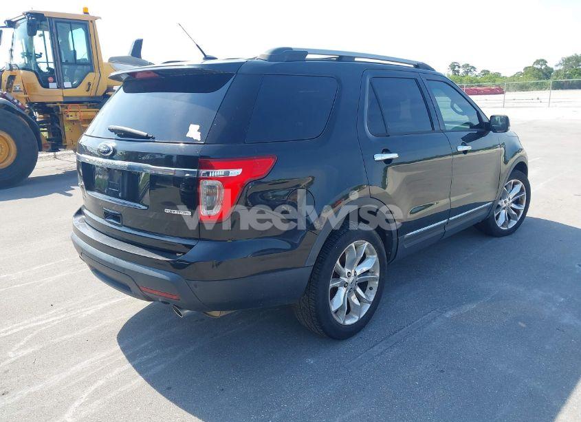 Photo 4 of 2013 Ford Explorer XLT (VIN 1FM5K7D81DGB62401)