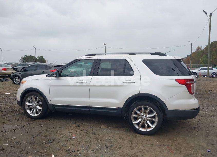 Photo 15 of 2013 Ford Explorer XLT (VIN 1FM5K7D81DGC45214)