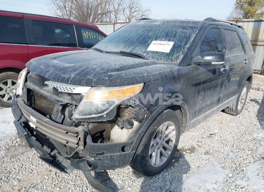 Photo 2 of 2013 Ford Explorer XLT (VIN 1FM5K7D81DGC78326)