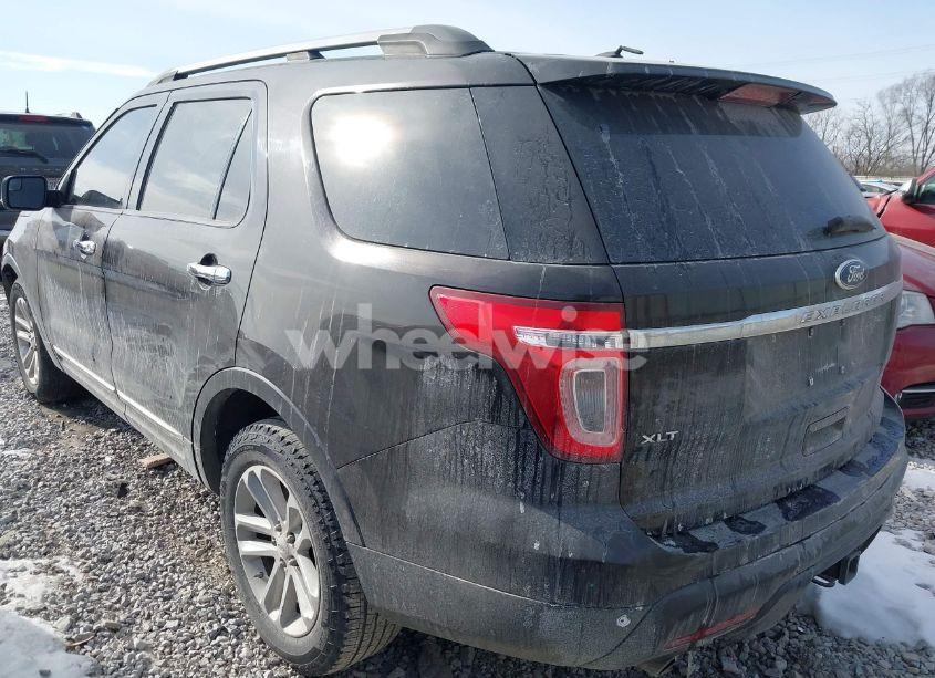 Photo 3 of 2013 Ford Explorer XLT (VIN 1FM5K7D81DGC78326)