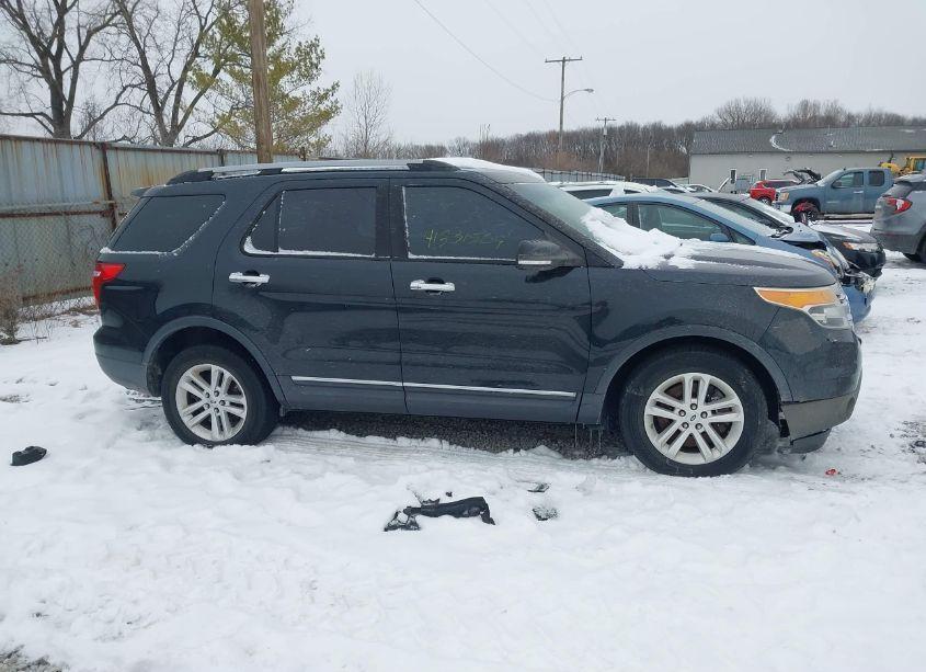 Photo 13 of 2014 Ford Explorer XLT (VIN 1FM5K7D81EGA18803)