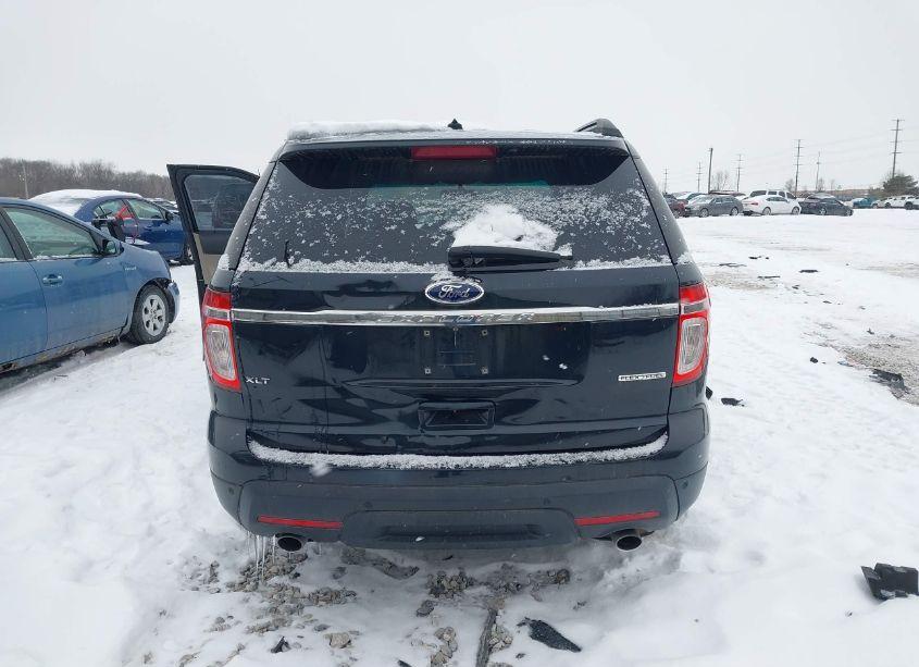 Photo 16 of 2014 Ford Explorer XLT (VIN 1FM5K7D81EGA18803)