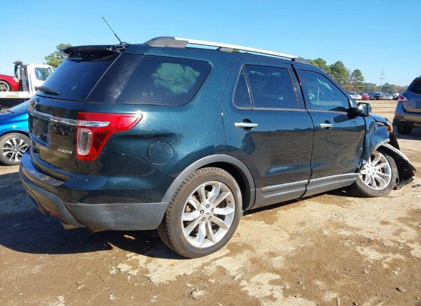 Photo 4 of 2014 Ford Explorer XLT (VIN 1FM5K7D81EGB23857)