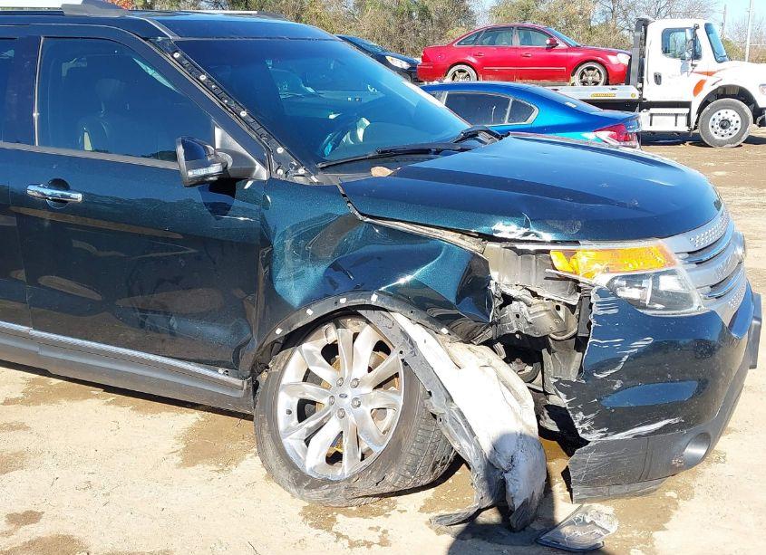 Photo 6 of 2014 Ford Explorer XLT (VIN 1FM5K7D81EGB23857)