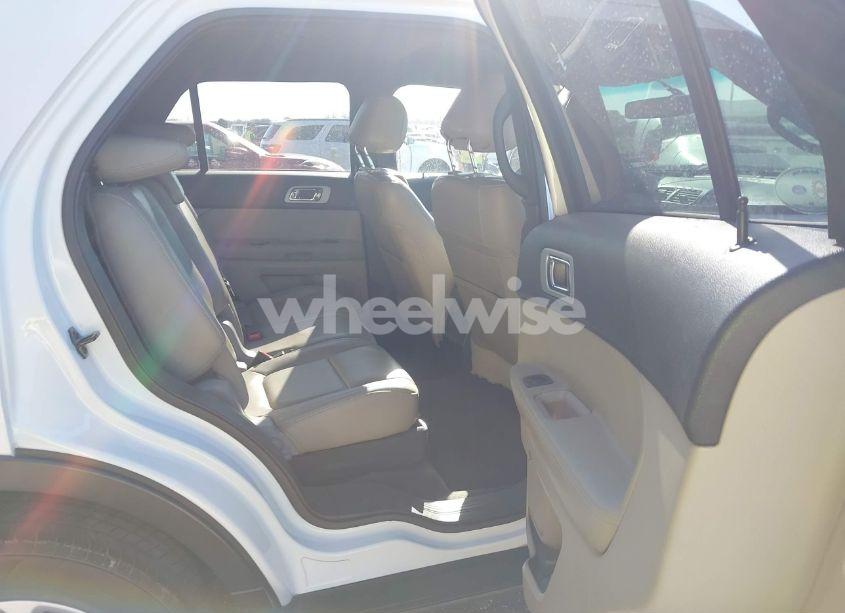 Photo 8 of 2014 Ford Explorer XLT (VIN 1FM5K7D81EGB78261)