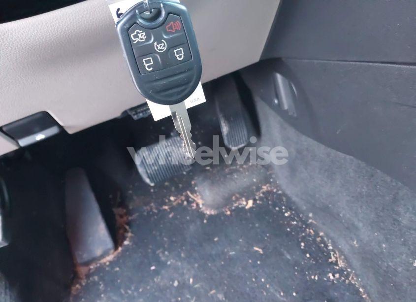 Photo 11 of 2015 Ford Explorer XLT (VIN 1FM5K7D81FGB46315)