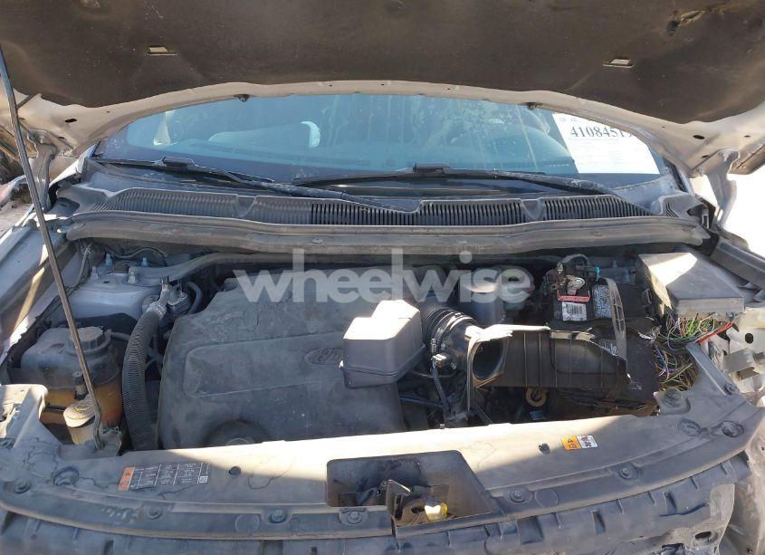 Photo 10 of 2015 Ford Explorer XLT (VIN 1FM5K7D81FGC24026)