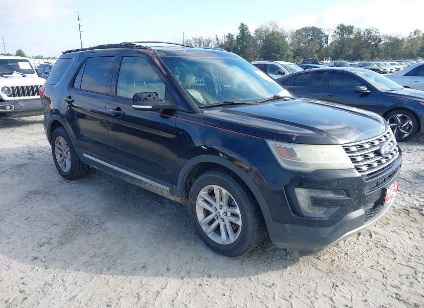 2016 Ford Explorer XLT (VIN 1FM5K7D81GGA23146) main photo