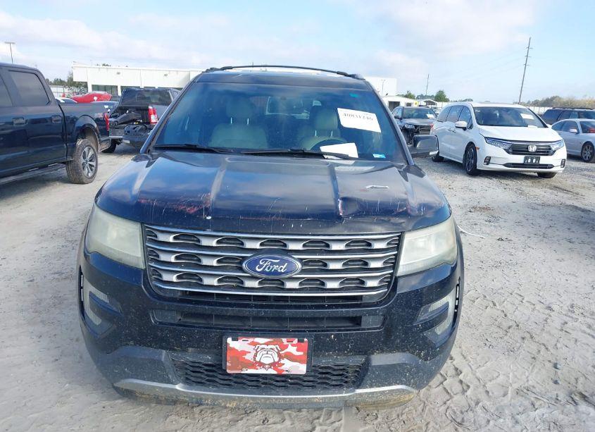 Photo 12 of 2016 Ford Explorer XLT (VIN 1FM5K7D81GGA23146)