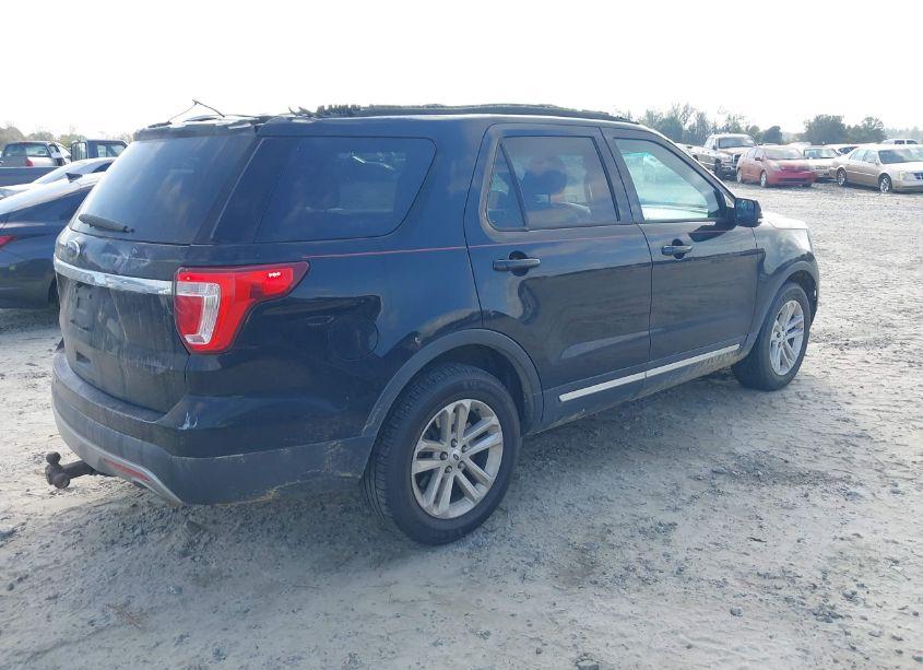 Photo 4 of 2016 Ford Explorer XLT (VIN 1FM5K7D81GGA23146)