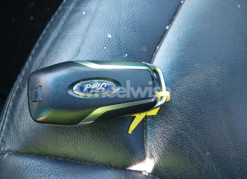 Photo 11 of 2016 Ford Explorer XLT (VIN 1FM5K7D81GGA61850)