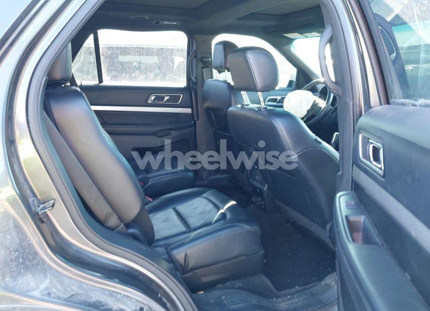 Photo 8 of 2016 Ford Explorer XLT (VIN 1FM5K7D81GGA61850)